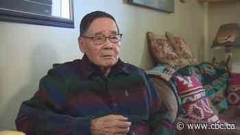 1 of the last fluent Lakota speakers in Canada worries about the future of the language