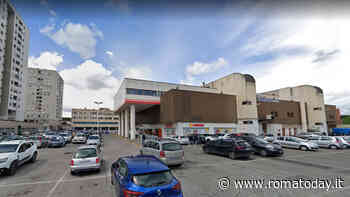 Provano a far saltare la cassa del Conad con le bombole di acetilene, messi in fuga dai carabinieri