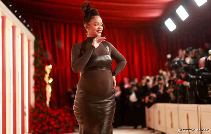 Rihanna overtakes Katy Perry to become most followed woman on Twitter