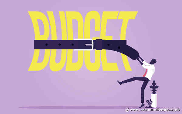 Government drops pledge to invest in new social work training routes