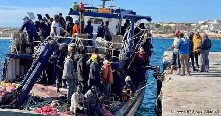 Il governo dichiara lo stato d’emergenza sui migranti: durerà 6 mesi. Musumeci: “Stanziati 5 milioni di euro, ma aspettiamo l’Ue”