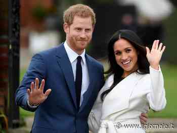 “La Regina pensava che Harry fosse folle”. Nuove rivelazioni sui Sussex