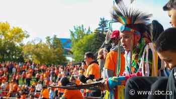 Manitoba government says it doesn't have consensus to make Orange Shirt Day a statutory holiday in 2023