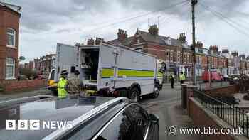 Bridlington residents back in homes after chemicals raid