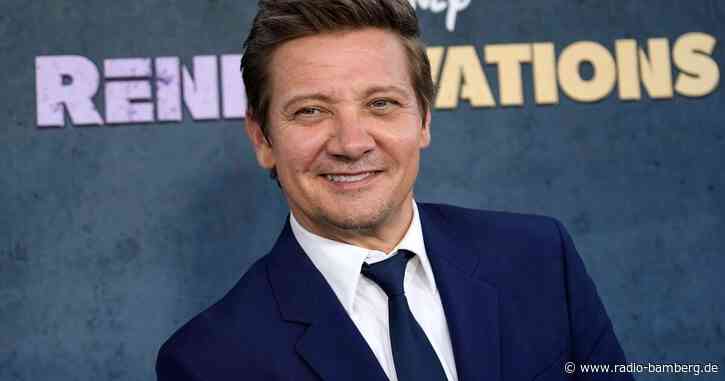 Jeremy Renner nach Unfall wieder auf rotem Teppich
