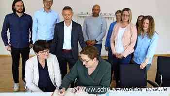 Bundesbauministerin in Altensteig: Offen für Ausbau von Wind- und Sonnenenergie