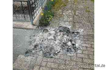 POL-WHV: Brand einer Papiermülltonne