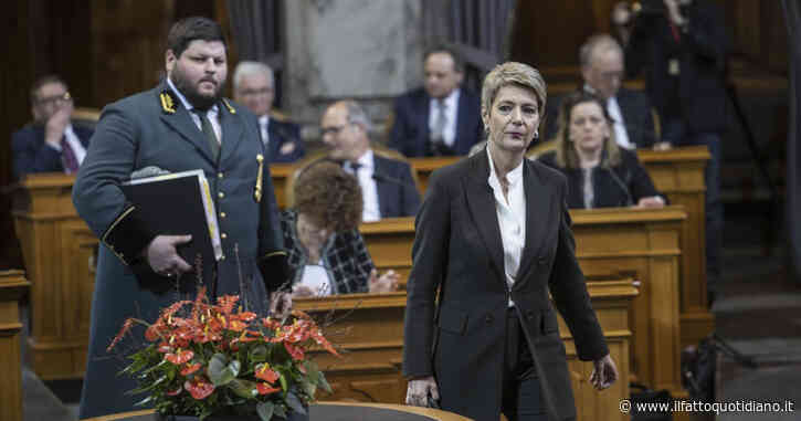 Il Parlamento svizzero boccia il piano di salvataggio di Credit Suisse che potrebbe costare 13mila franchi a testa. Ma il voto è inutile