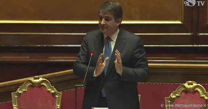 Pnrr, Fitto: “Più di un terzo dei funzionari assunti a termine nei ministeri ha lasciato il posto”. La relazione sull’attuazione deve attendere