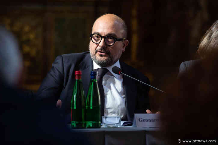 Italian Politicians Push for Fines on Activists Who Damage Cultural Sites During Climate Protests