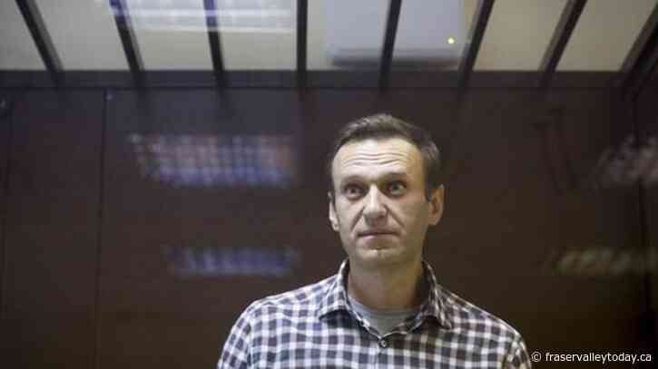 Aide: Jailed Russian opposition leader ill, perhaps poisoned