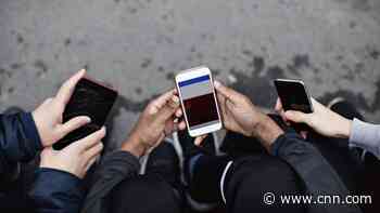 Arkansas governor signs sweeping bill imposing a minimum age limit for social media usage