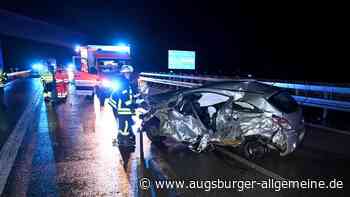 Erneut tödlicher Unfall auf B28: Sportwagen rammt Auto, Frau stirbt