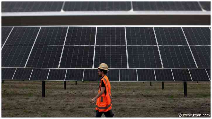 Texas bills call for renewables to help save declining fossil fuel sector