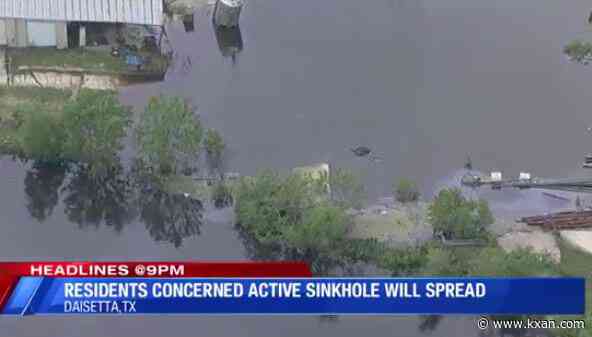 Texas residents concerned after 900-foot-wide sinkhole begins to spread