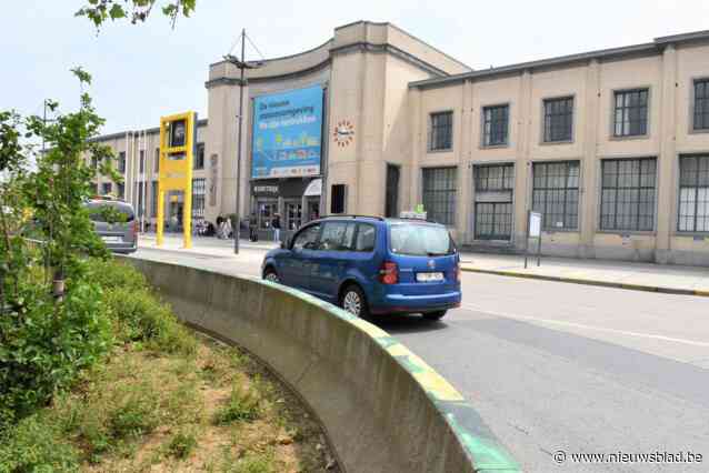 Stationsgebouw Kortrijk een van de zeven meest bedreigde erfgoedlocaties in Europa: “Kortrijk verdient een nieuw, modern en toegankelijk station”