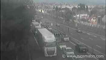 Un accident entre plusieurs véhicules provoque des embouteillages sur l'A8 à l'heure de pointe