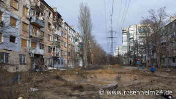 Mehrere Menschen bei russischem Luftangriff getötet