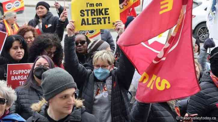 Here’s what happens to government services if federal public servants go on strike