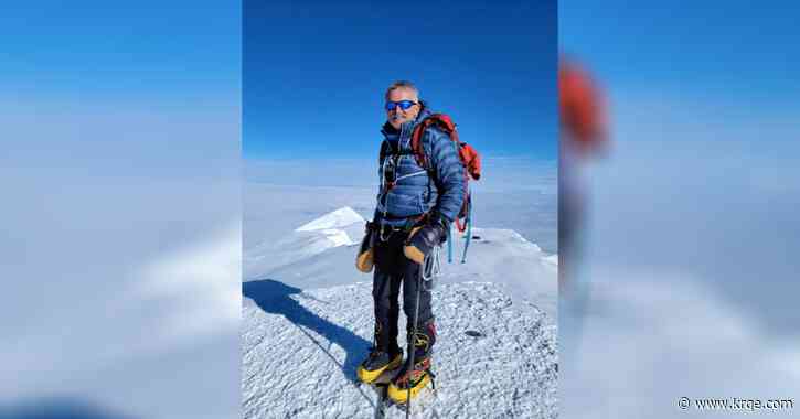 Blind Indiana veteran climbing world's tallest mountain