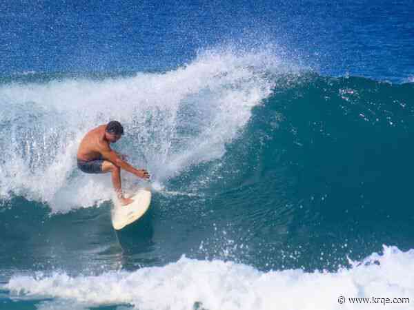 Surfer in Hawaii fights off shark that took his foot: 'I was trying to go for the eyes'