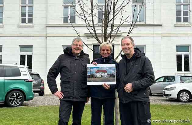 POL-EL: Lingen - Automobilmuseum vor Polizeigebäude (Pressemitteilung "Ikonium")