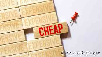 5 Cheap Cars That Will Go Over 155 MPH