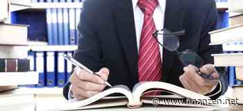 ETF-Abkürzungen - was bedeuten UCITS, Core, DR, Acc & Co.?