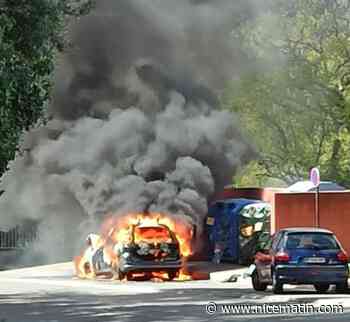 Un véhicule s’embrase devant des containers à Grasse