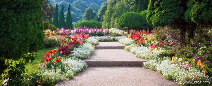 Celebrity Historian Raffi Andonian discusses the history of gardens