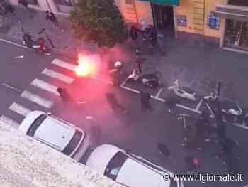 Guerriglia in pieno centro prima di Spezia-Lazio: quattro feriti e un arresto