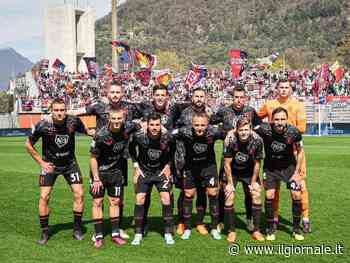 Il Sudtirol cade dopo 12 turni. Il Frosinone allunga approfittando del pari del Genoa a Como