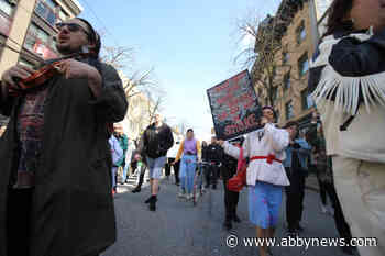 ‘Without a regulated supply, everyone just dies’: Parade marks 7th year of toxic drug crisis