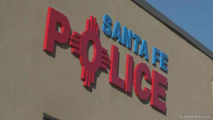 Santa Fe police: Man at large after disturbance call
