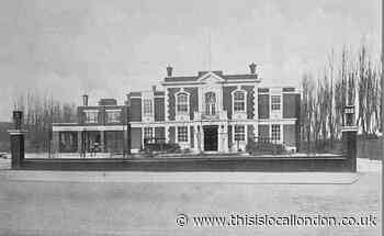 Newly-discovered picture of Chingford Town Hall soon after constructed