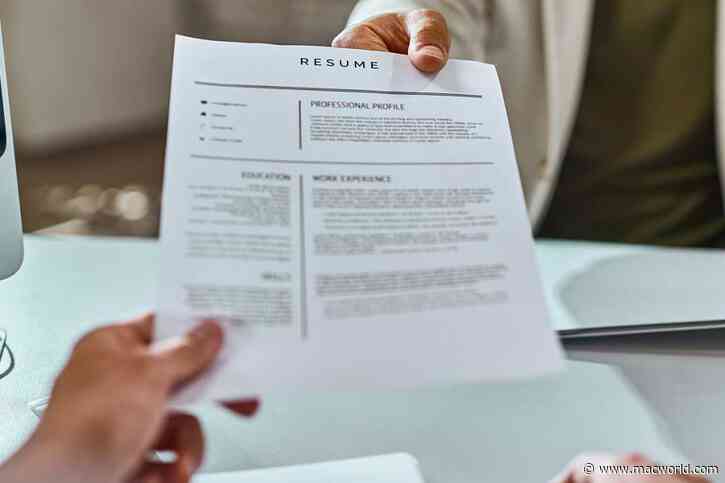 Design a resume that’ll attract attention with the AI Resume Builder