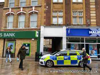 Suffolk Road Dartford stabbing: Two arrested and one injured