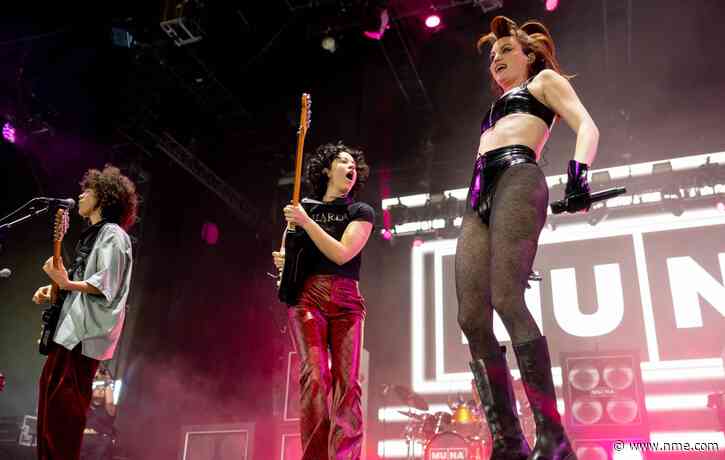 Watch MUNA bring out Boygenius for ‘Silk Chiffon’ at Coachella 2023