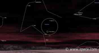 Watch the moon and Saturn have a close encounter in the sky tonight