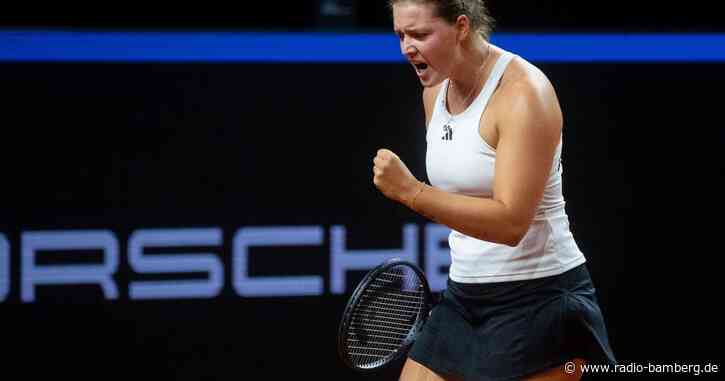 Niemeier gewinnt Spitzen-Einzel: DTB-Frauen führen