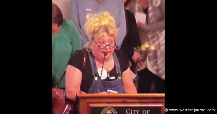 Ex-'SNL' Star Speaks Out Against LGBT Parade at City Council Meeting, Cites Bible as Reasoning