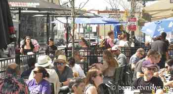 Barrie's popular downtown patio program returns