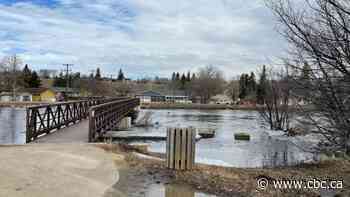 Swift Current continues state of emergency due to flood risk from creek levels