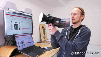 Portable Studio Light: We Review the Colbor CL60R