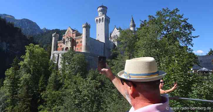 Schloss Neuschwanstein wird wieder beleuchtet