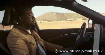 What it's like to drive at 70mph on a motorway with your hands off the wheel