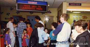 'Stunned into silence': When a tenth of Hull queued to see Jurassic Park within days 30 years ago