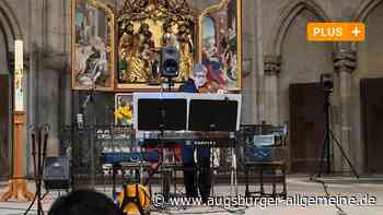Alan Hilario lässt die Zuhörer im Ulmer Münster mit ihren Handys Musik machen