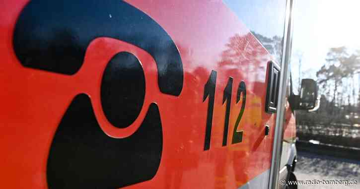 Vier Menschen bei Küchenbrand verletzt