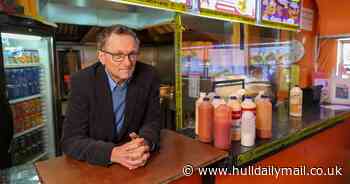 Dr Michael Mosley explains why you suddenly stop losing weight when you diet